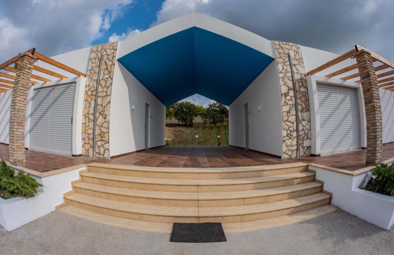 Apartamento Atrium Vinea Brintziki Winery Smila Exterior foto